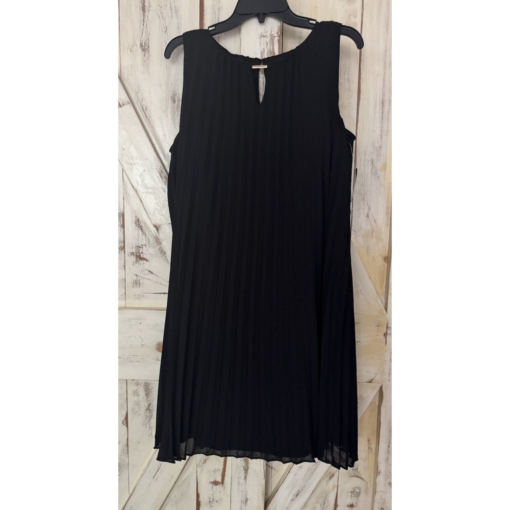 SLNY FASHIONS Women's Pleated Sleeveless Shift Dress, Black, SIZE 14, New